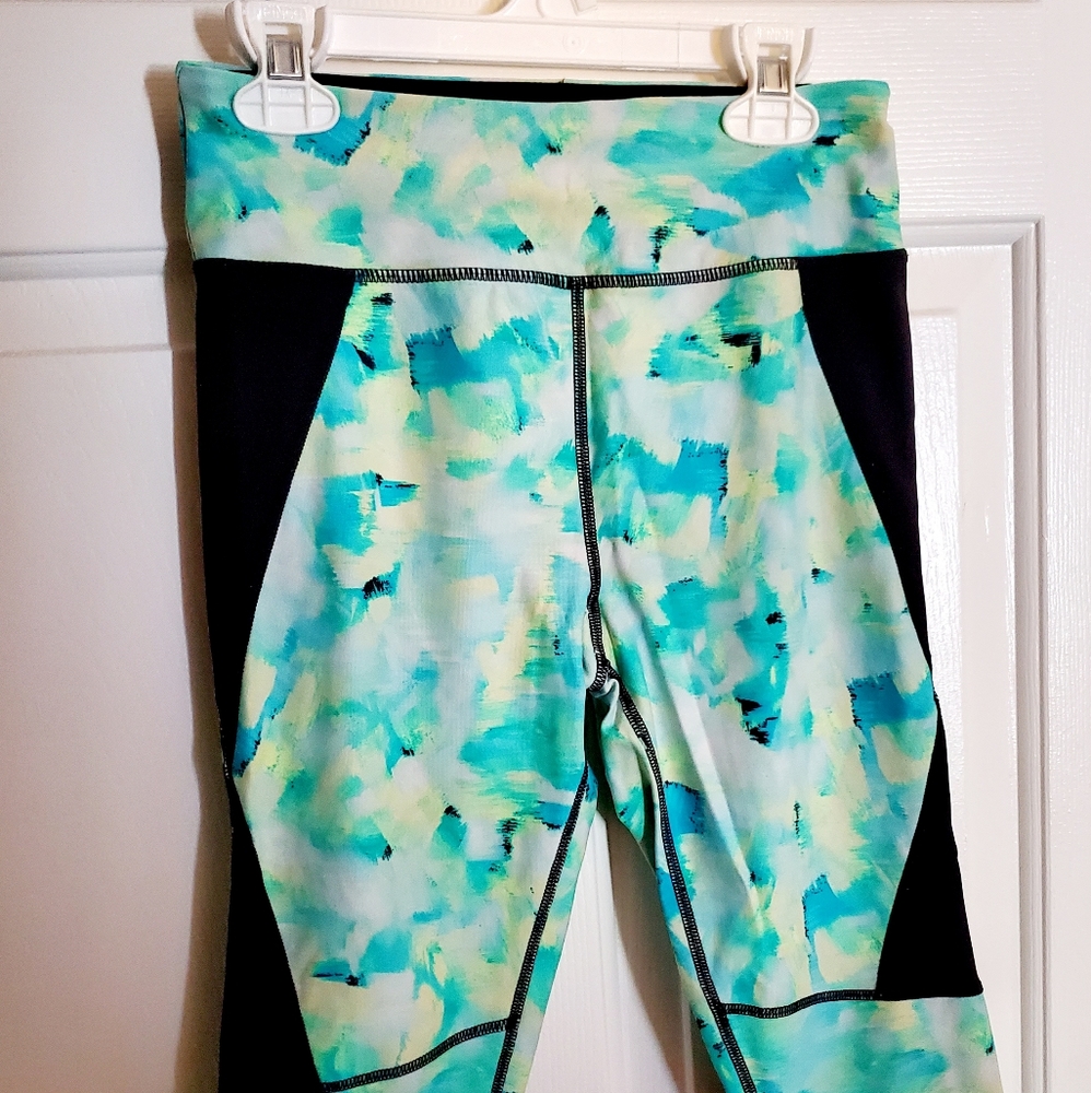 Calvin Klein Workout Capri XS